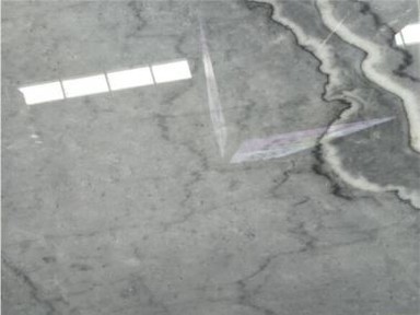 Сірий хмарний мармур