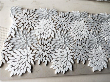 Біла мозаїчна плитка Тасос