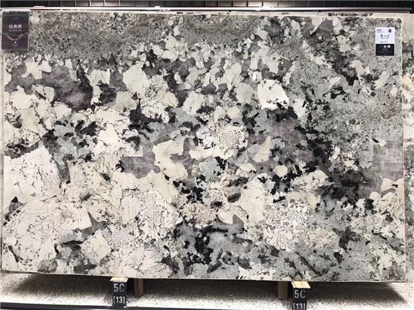 Splendor White Granite