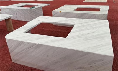 Білий мармуровий суєта вершина